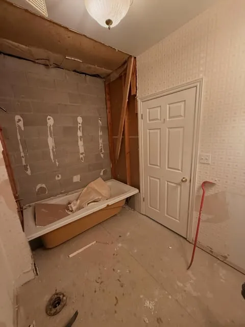 Bathtub surround and bathroom preparation